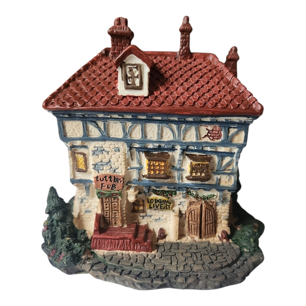 "Tuttles Pub" Dickens Village Miniature Collection.  Department 56 Vintage 1986